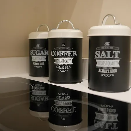 Enjoy - Exclusive Neapel