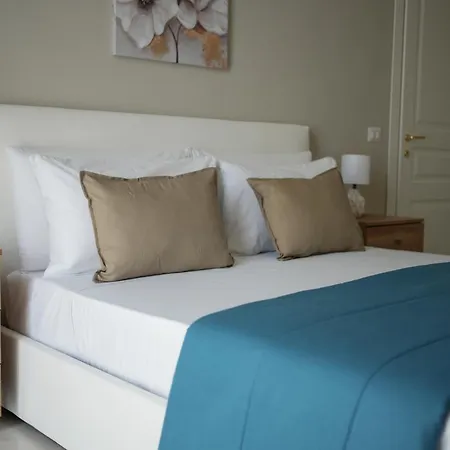 Enjoy - Exclusive Neapel